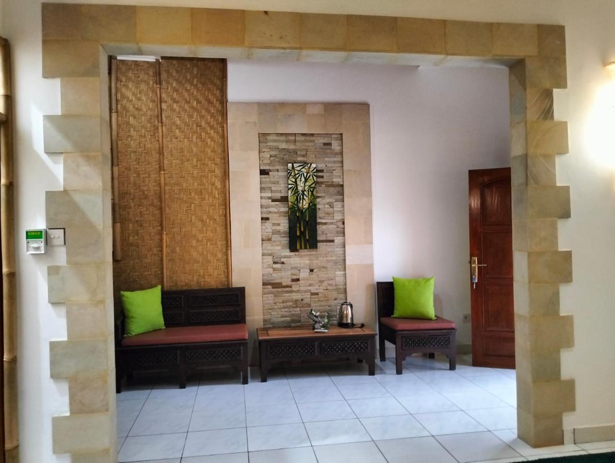 Kaia Lovina Guest House Junior Suite 외부 사진