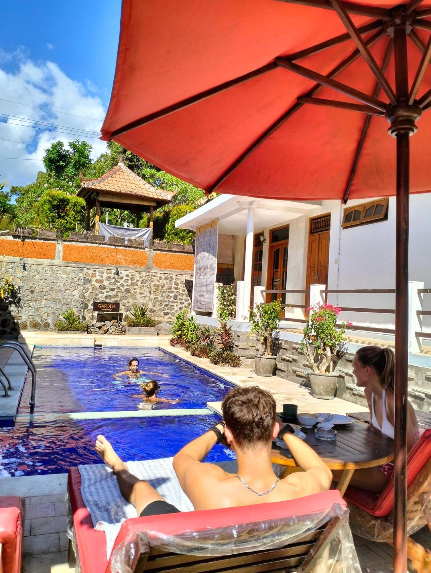 Kaia Lovina Guest House Junior Suite 외부 사진